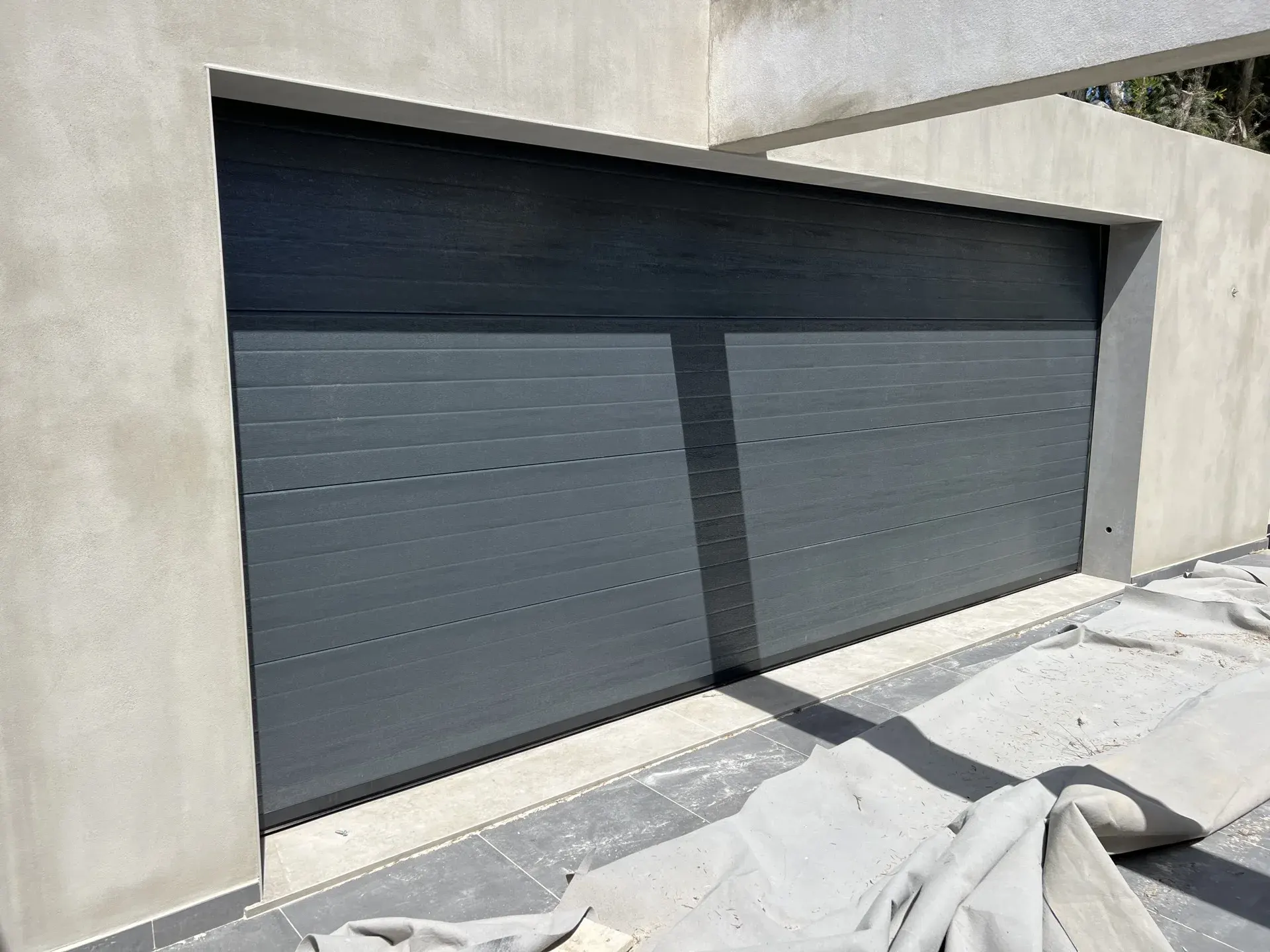 Assistência técnica a portão de garagem