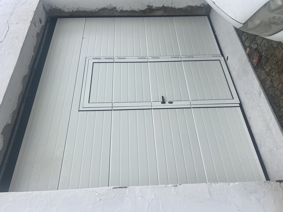 Portão Basculante Multidrive Águas de Moura