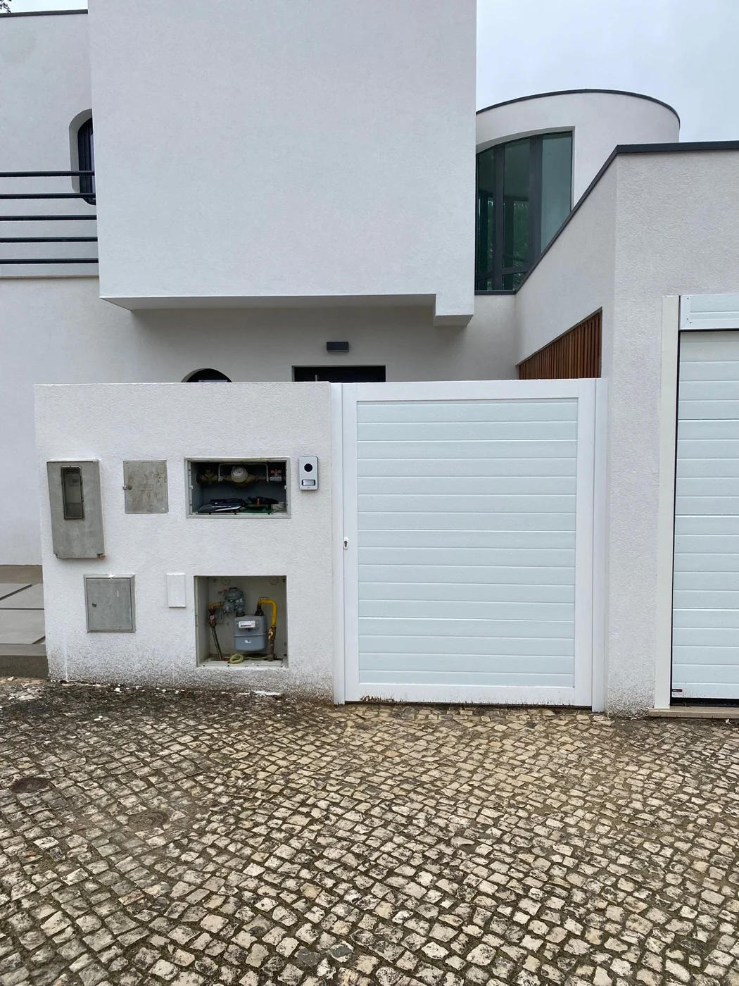 Portão de garagem instalado Mundiporta