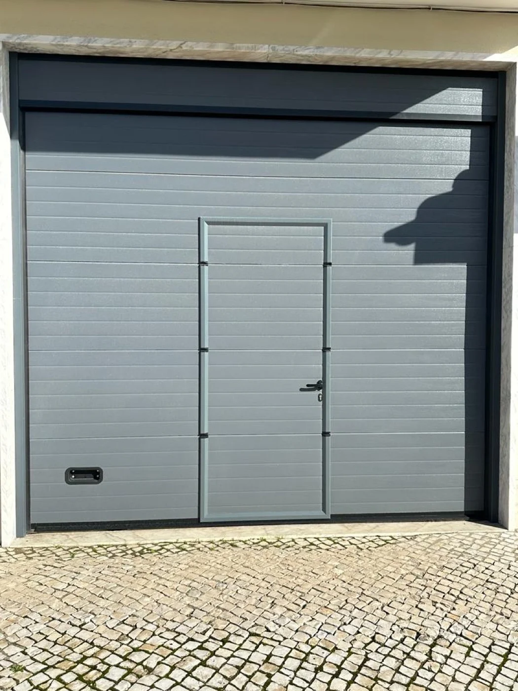 Portão garagem alumínio Lisboa