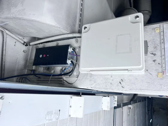 Motor GFA substituído em portão de garagem em Queluz